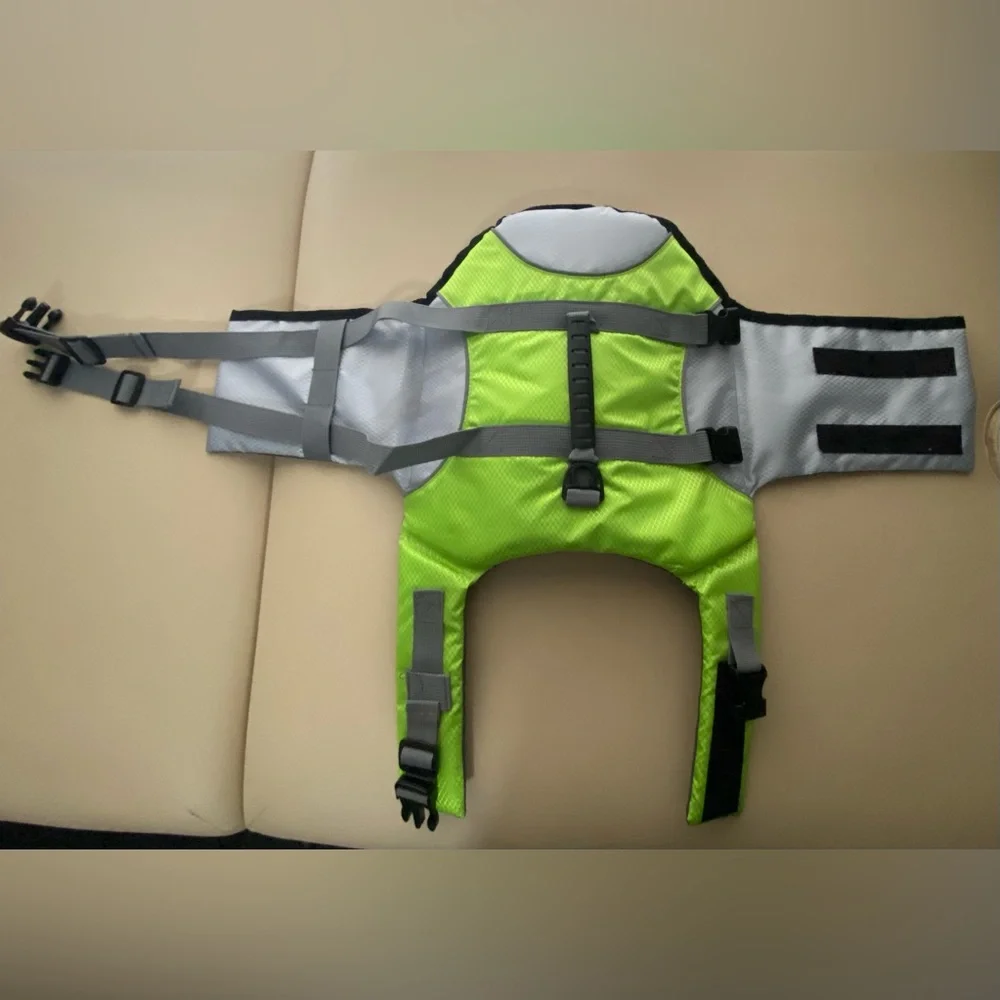 🎉HPx2🎉 Dog life vest🌟host pick 🌟